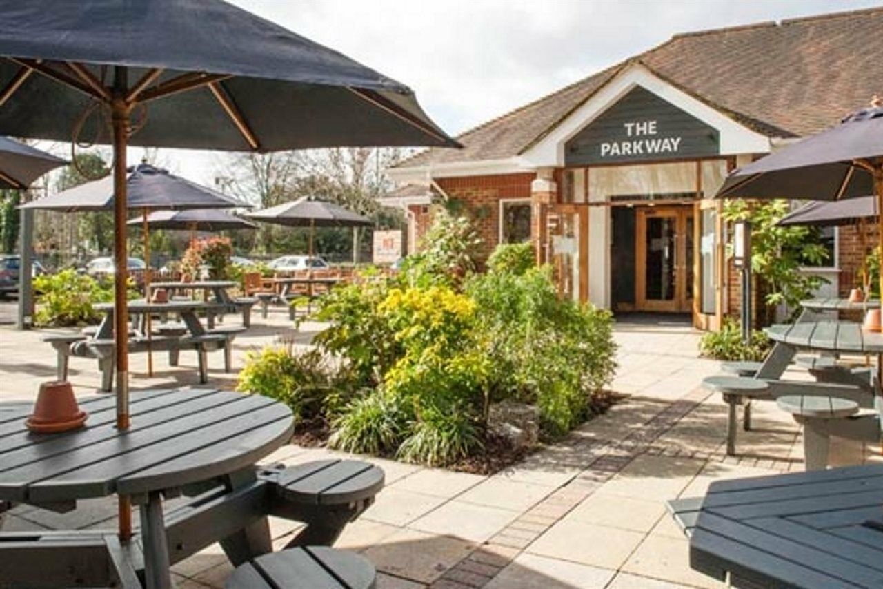 Premier Inn Guildford North - A3 Bagian luar foto