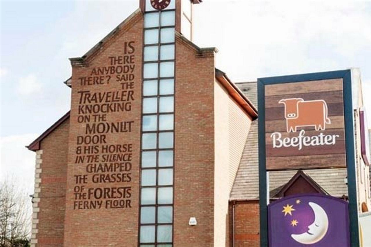Premier Inn Guildford North - A3 Bagian luar foto